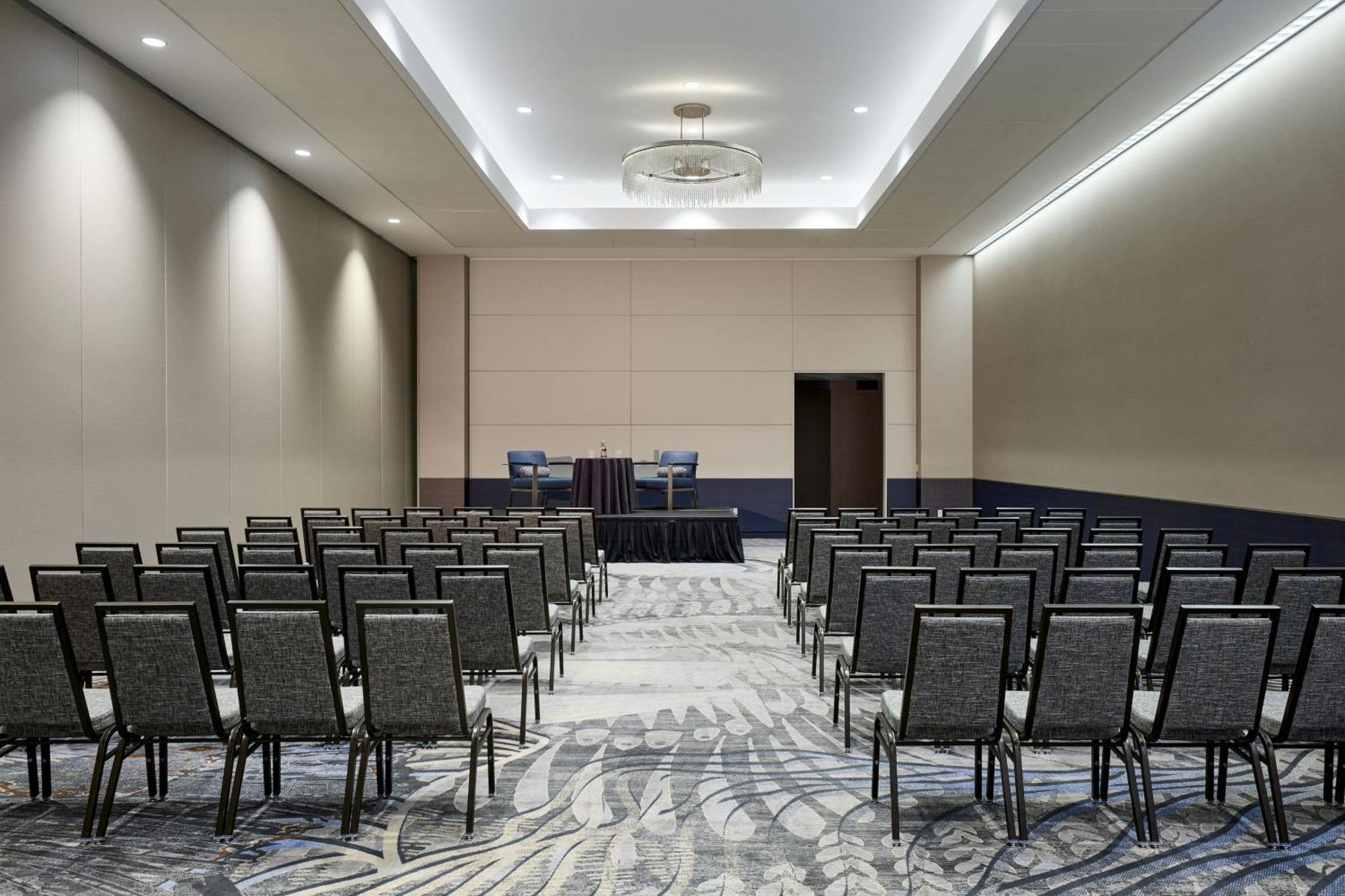Renaissance Schaumburg Convention Center Hotel מראה חיצוני תמונה