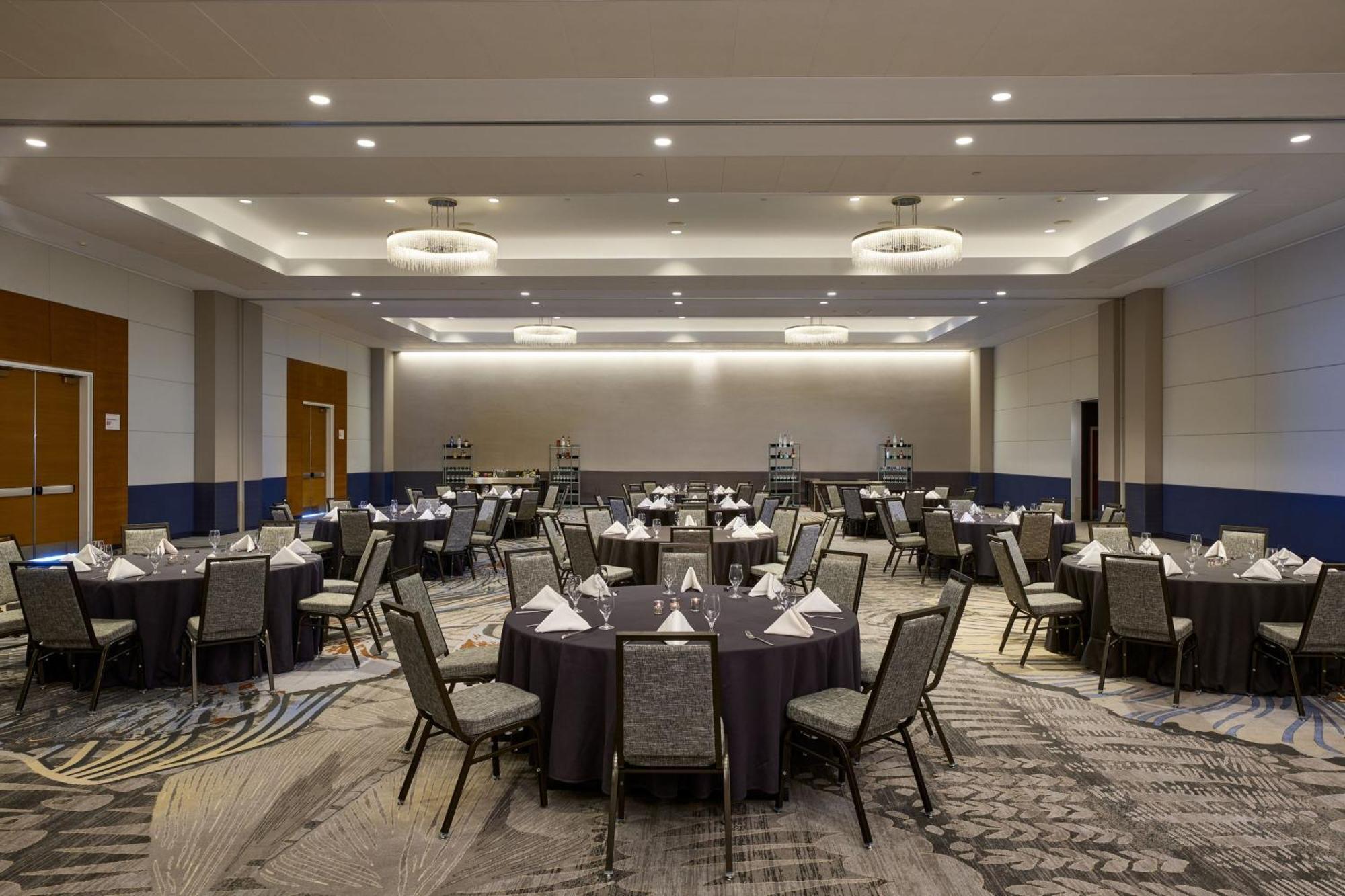 Renaissance Schaumburg Convention Center Hotel מראה חיצוני תמונה