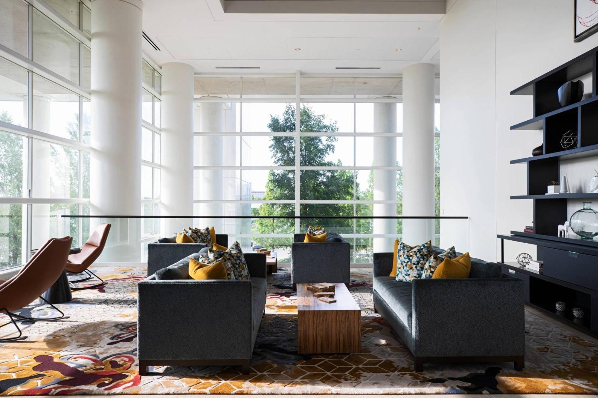 Renaissance Schaumburg Convention Center Hotel מראה חיצוני תמונה