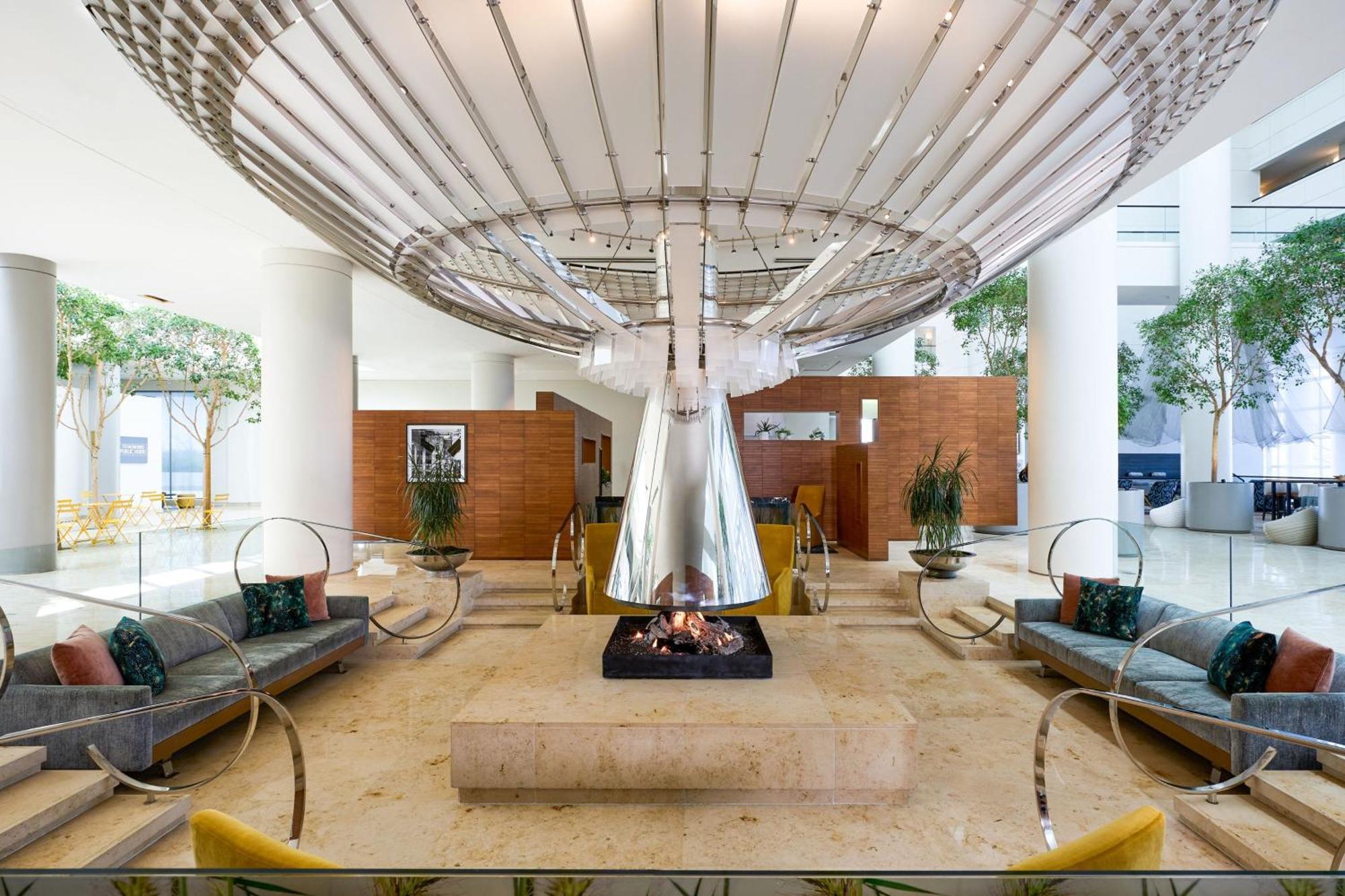Renaissance Schaumburg Convention Center Hotel מראה חיצוני תמונה